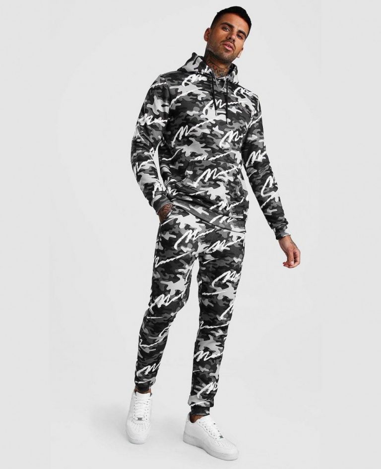 all-over-printed-camo-hooded-tracksuit-ro-2068-20-_2_-768x945-1.jpg Tracksuit - Image 1