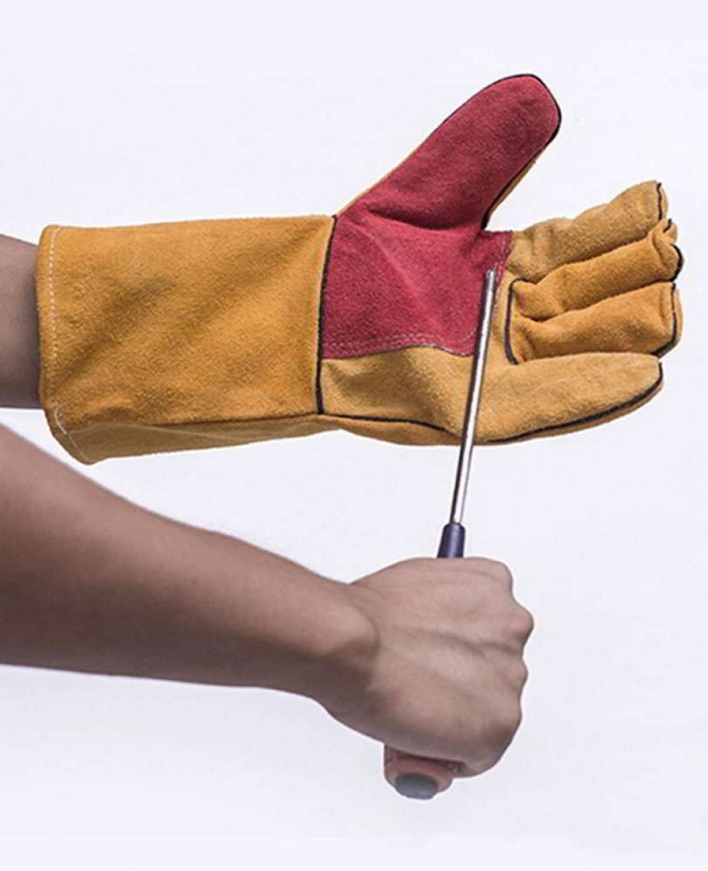 brand-your-own-anti-cutting-thick-welder-gloves-high-temperature-resistant-gloves-ro-2441-20-_3_.jpg Working Gloves - Image 1